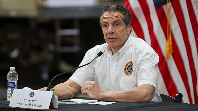 Tacizle suçlanan New York Valisi Andrew Cuomo istifa etti