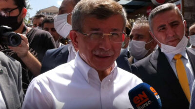 Ahmet Davutoğlu’ndan EYT açıklaması