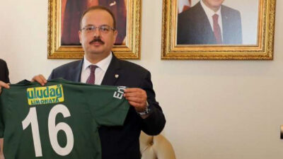 Vali Canbolat’tan Bursaspor’a yeni sezon mesajı