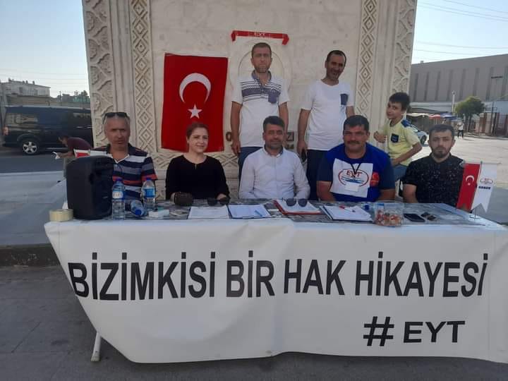 ‘EYT sorununu çözmek hükümetin görevi!..’