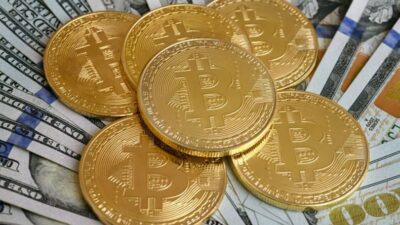 Bitcoin’de düşüş sürüyor