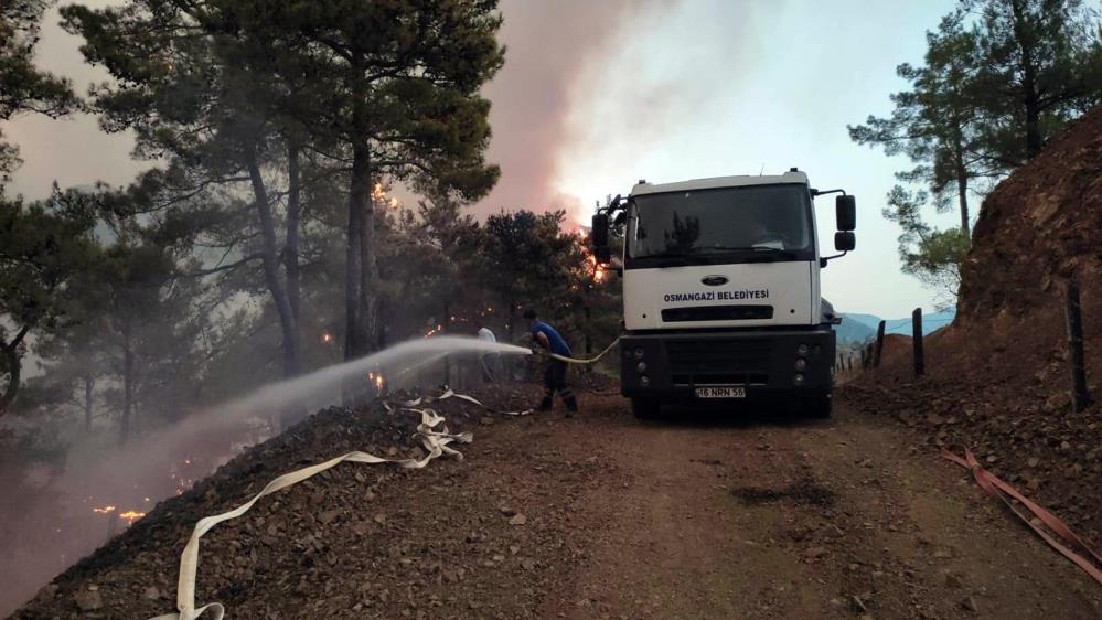 Osmangazi ekipleri yangın bölgesinde