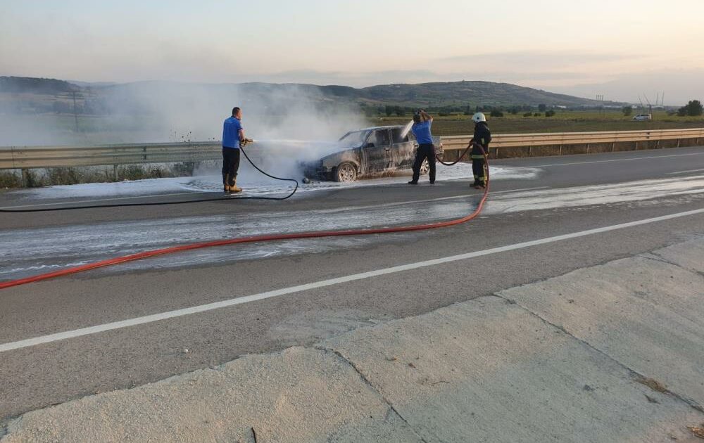 Bursa’da tamirden çıkan otomobil alevlere teslim oldu