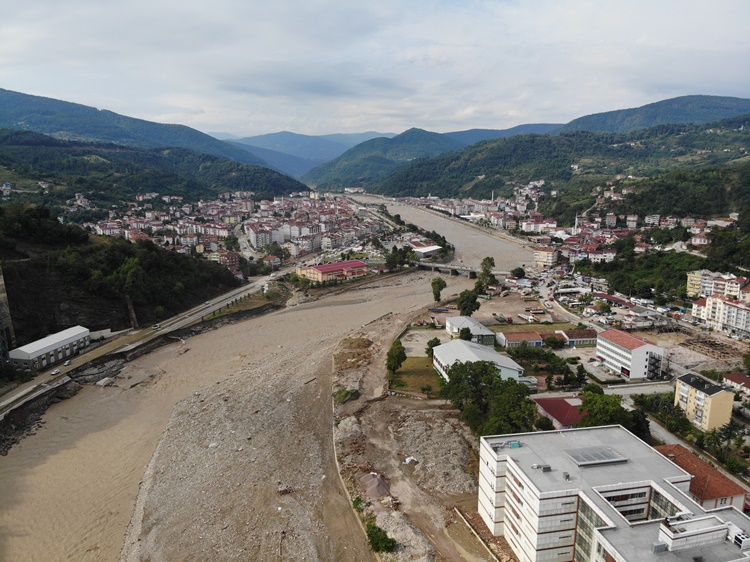 Sel bölgesinde elektrik yok!