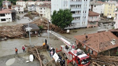 Kastamonu’da filmleri aratmayan kurtarma görüntüleri