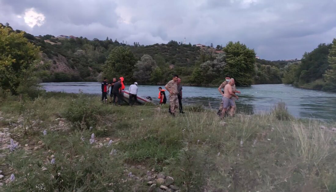 Kelkit Çayı’nda mahsur kalan 2 kişi kurtarıldı