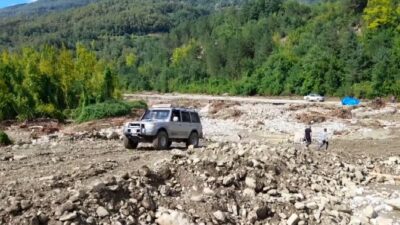 Afetzedelerin yardımına off-road ekipleri koştu