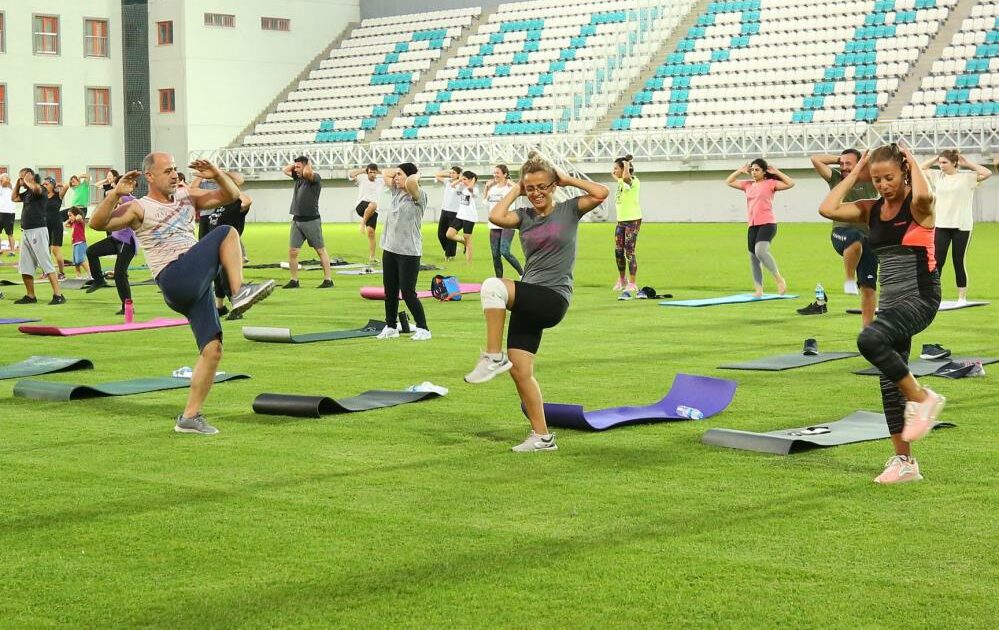 Nilüfer Belediyesi’nden isteyenlere tabata eğitimi