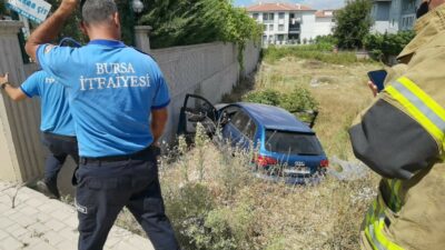 Bursa’da kontrolden çıkan araç şarampole uçtu: 2 yaralı