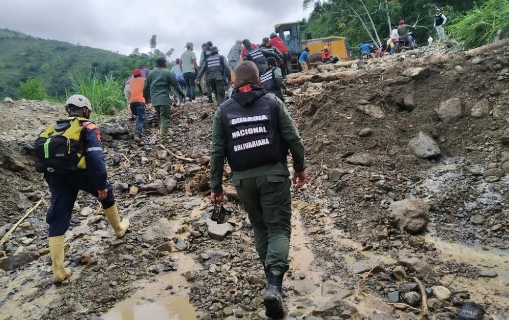 Venezuela’da heyelan: 15 ölü