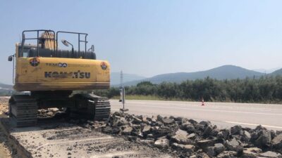 Bursa’da TOGG yolundaki yeni asfaltın kazılmasına tepki