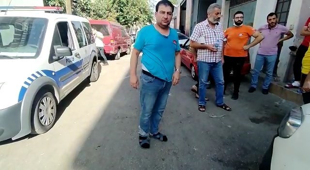 Bursa’da el ve ayakları bantlanıp soyulan esnafın komşuları o anları anlattı