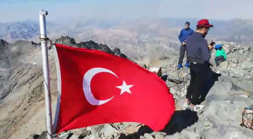 Kaçkar Dağı’na ’30 Ağustos’ tırmanışı