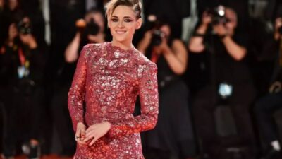 Kristen Stewart’lı Prenses Diana filmi Spencer’dan ilk afiş