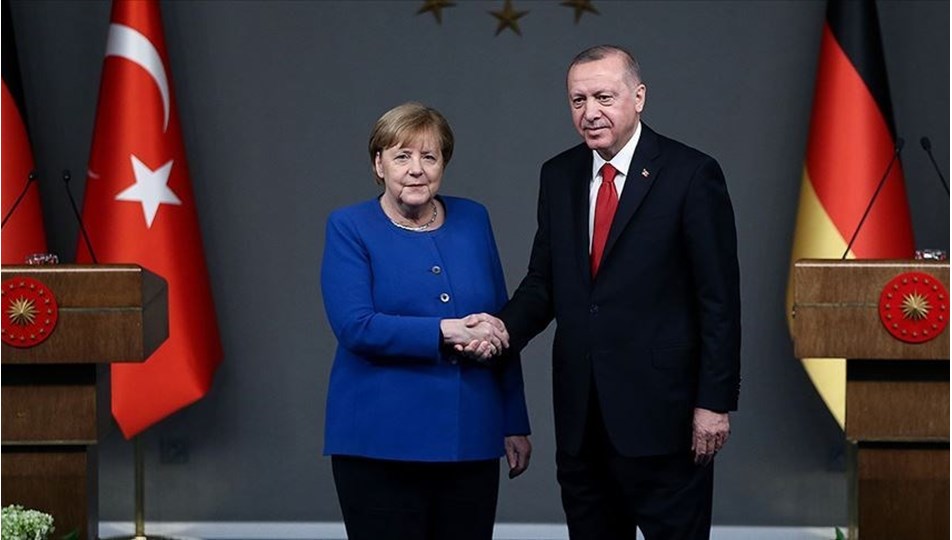 Erdoğan ve Merkel’den Afganistan görüşmesi