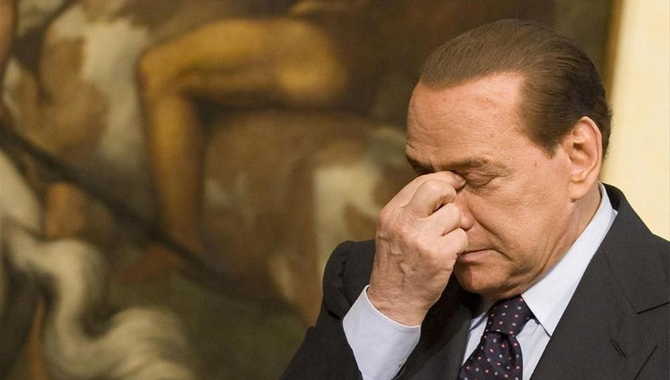 Berlusconi hastaneye kaldırıldı