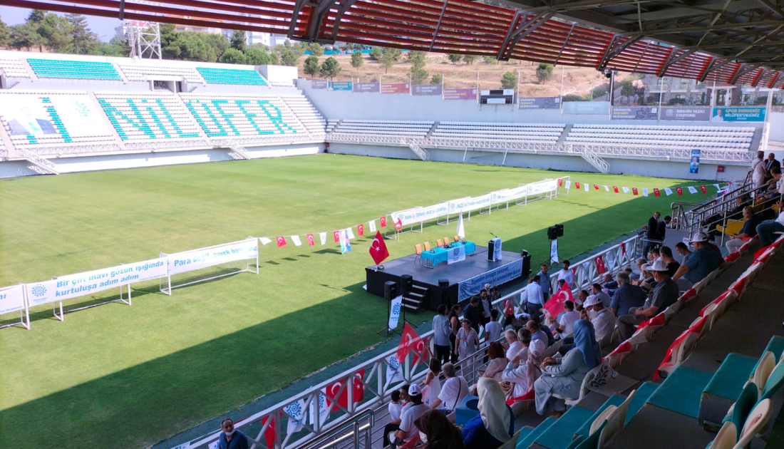 Memleket Bursa’da Güner Aklan yeniden başkan seçildi