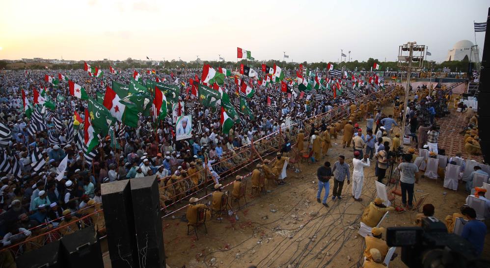 Pakistan’da hükümet karşıtı protesto