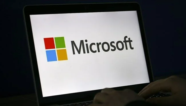 Microsoft, ofise dönüşü erteledi