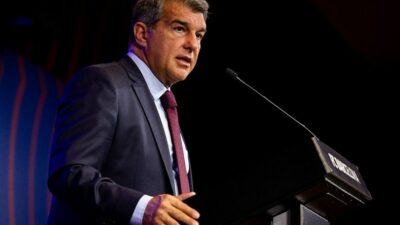 Barcelona borç batağında! Laporta açıkladı