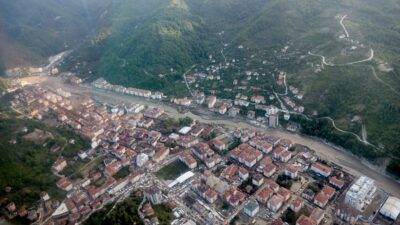 Uzmanlar yanıtladı: Ezine nehri neden taştı?