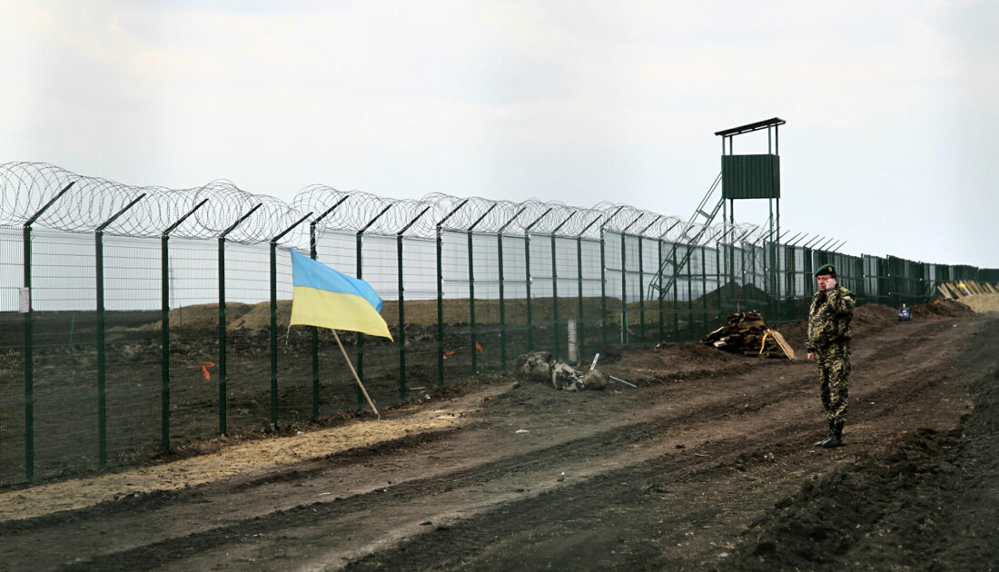 Ukrayna, Rusya’yla savaş ihtimaline karşı sınırlarını güçlendiriyor