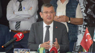 Özgür Özel Bursa’da: “Seçime dünden razı, bugünden hazırız”