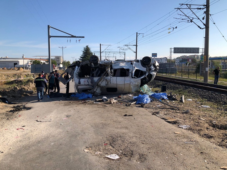 TCDD’den ‘hemzemin geçitte kaza’ açıklaması