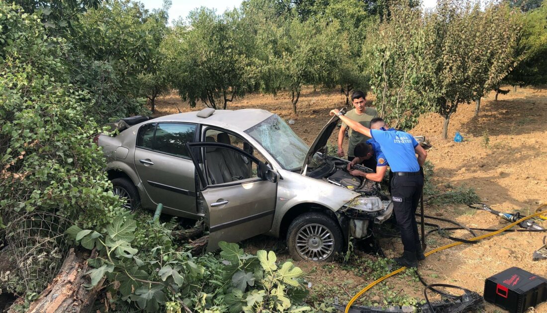 Bursa’da kontrolden çıkan otomobil tarlaya uçtu