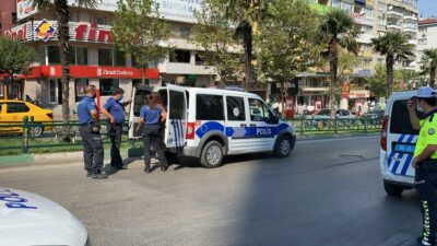 Bursa’nın göbeğinde hırsızlık! Çalışanlara bıçak çekti, polisi yaraladı…