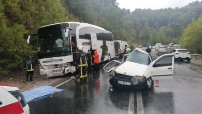 Yolcu otobüsüyle otomobil çarpıştı: 2 ölü, 2 yaralı