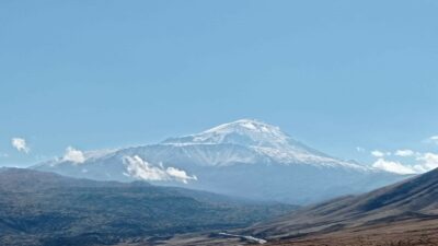 Türkiye’nin çatısı beyaza büründü