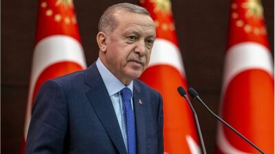 Erdoğan: Okullarımızı açık tutmakta kararlıyız