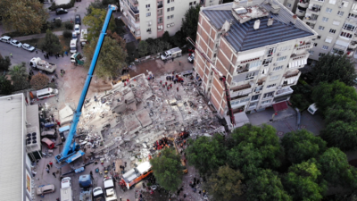 İzmir depreminde 15 kişinin öldüğü Doğanlar Apartmanı’yla ilgili çürük iddiası