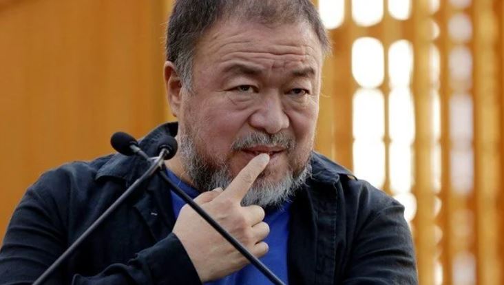 Çinli sanatçı Ai Weiwei’nin İsviçre’deki hesapları kapatıldı