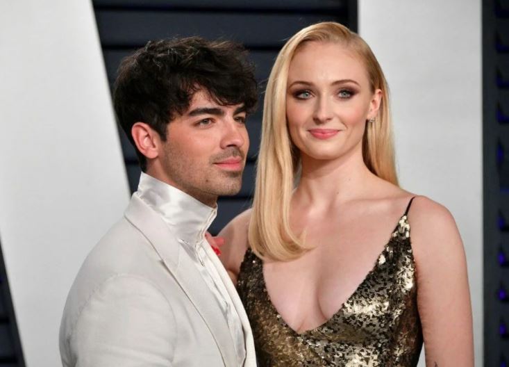 Sophie Turner ve Joe Jonas evlerini 15,2 milyon dolara sattı