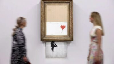 Banksy’nin kendini doğrayan Balonlu Kız eseri açık artırmaya çıkıyor