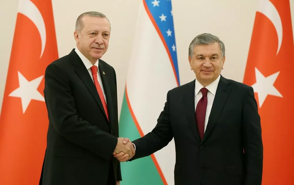 Cumhurbaşkanı Erdoğan, Özbekistan Cumhurbaşkanı Mirziyoyev ile telefonda görüştü