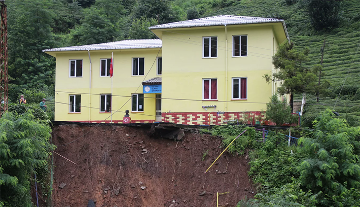 Rize’deki riskli okula ‘taşımalı eğitim’ formülü