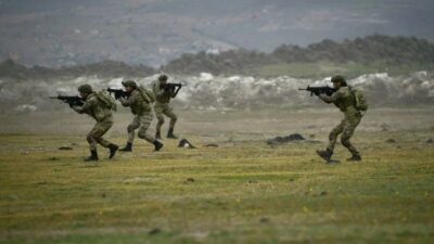 MSB:10 PKK/YPG’li terörist etkisiz hale getirildi