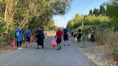 Diyarbakır’da Hevsel Bahçeleri’nde çevre temizliği