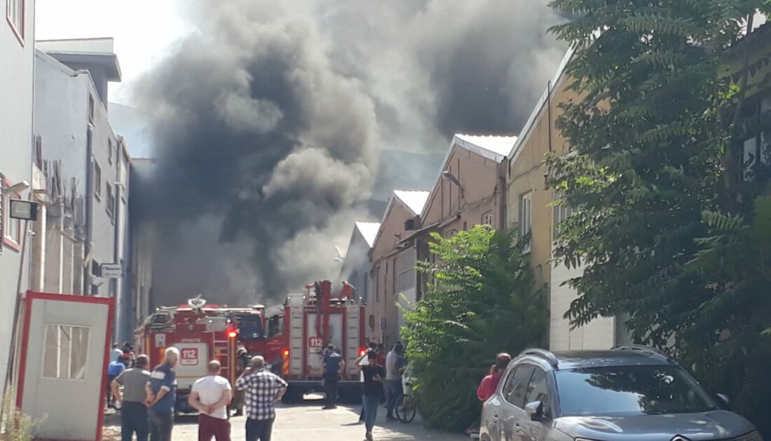 Bursa’da yangın alarmı! Tekstil atölyesi alevlere teslim oldu