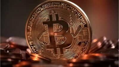 Bitcoin, yasal para birimi oldu