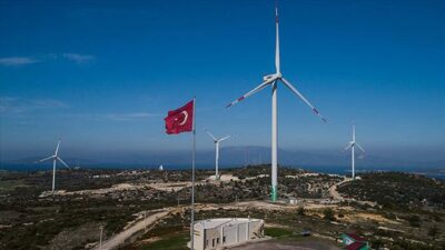 Türkiye’nin rüzgar enerjisi kurulu gücü 10 bin megavatı aştı