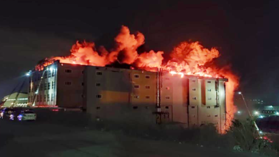 İstanbul’da bir tekstil fabrikasında yangın