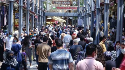 Bursa için tehlike çanları… Günlük vaka sayısı 2 bine çıktı, aşılama yavaşladı!