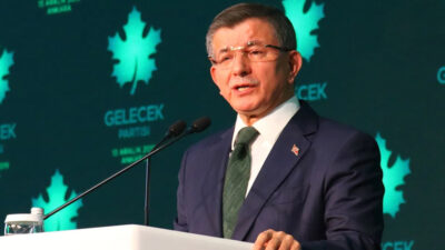 Davutoğlu’ndan Erdoğan’a ‘istenmeyen adam’ tepkisi