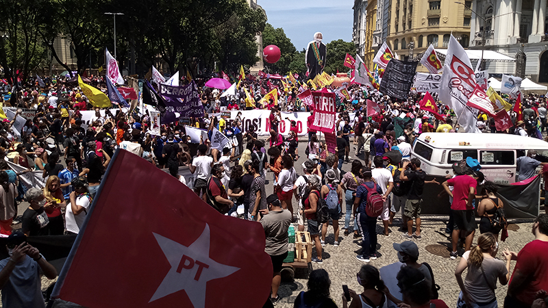 Brezilya’da Bolsonaro’ya protesto