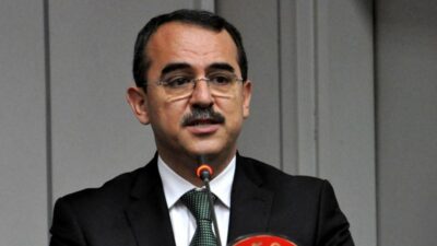 Sadullah Ergin: AK Parti’den ayrılanları tek tek arıyorlar