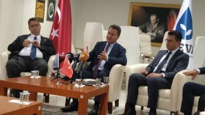 Babacan Bursa’da konuştu: ‘Devri sabık’a hayır!